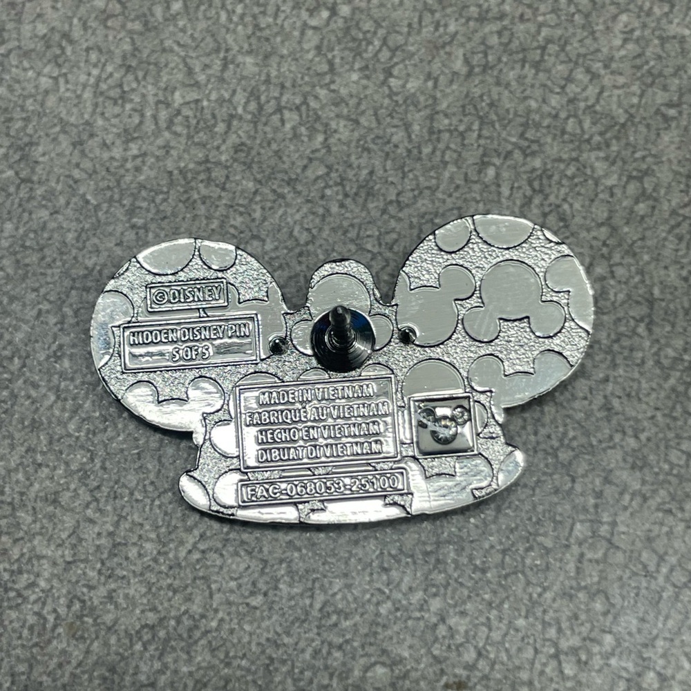 Mrs. Potts Disneyland 2025 Wave B Hidden Disney Pin - Picture 2 of 2